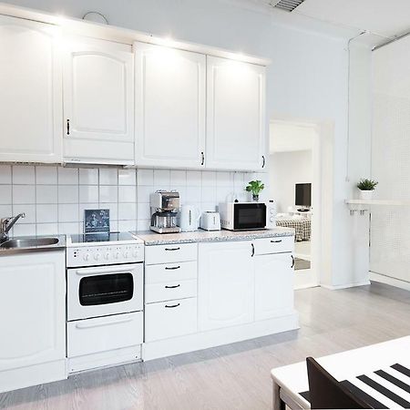 Experience Living Urban Apartments Хельсинки Экстерьер фото